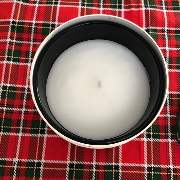 NEW Better Homes and Gardens Winter Balsam & Birch Soy Candle - Picture 4 of 7